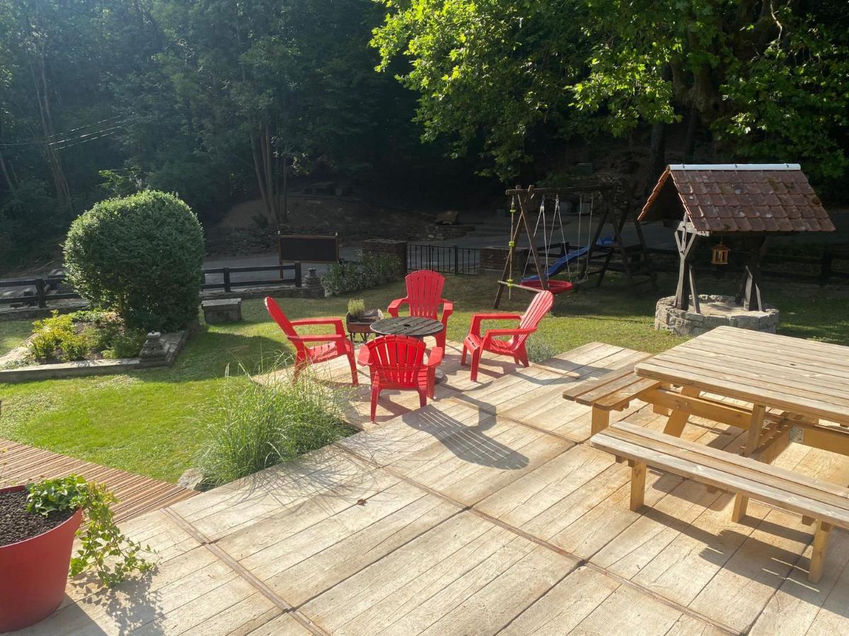 Le Gite Des Platanes Spa Exterior photo